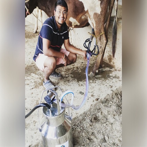 Godhan Milking Machine